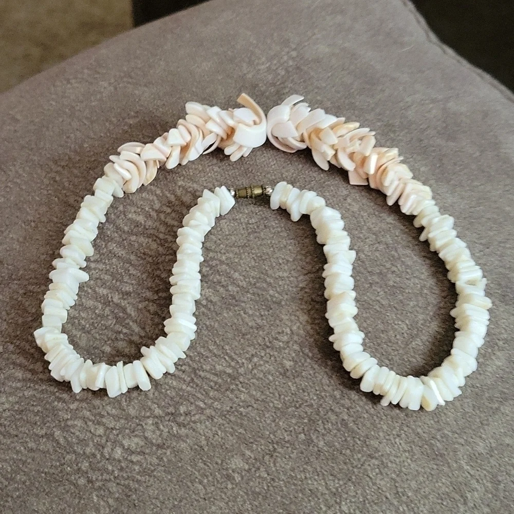 VTG Dainty Pink Puka Shell Surfer Mermaidcore Collar Necklace